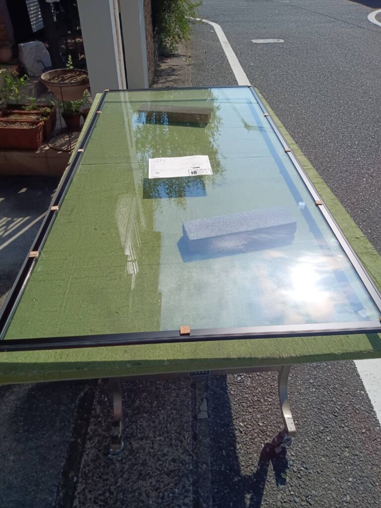アタッチメント付きペアガラス