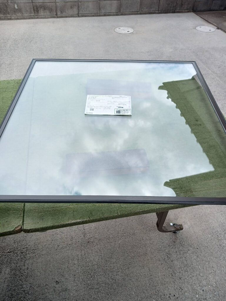 アタッチメント付きペアガラス施工後